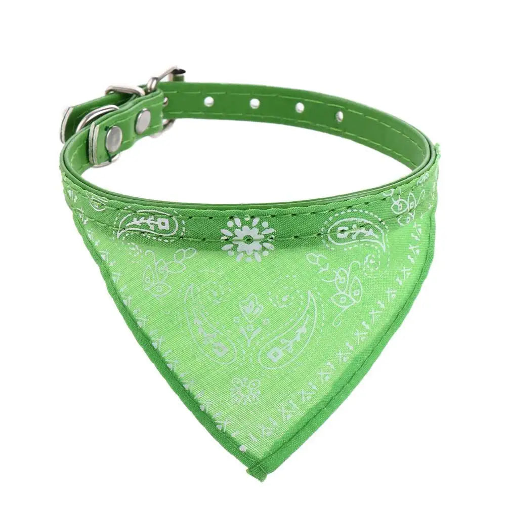 Écharpe de cou réglable en cuir pour animal de compagnie, collier bandana, accessoires pour chiot et chat