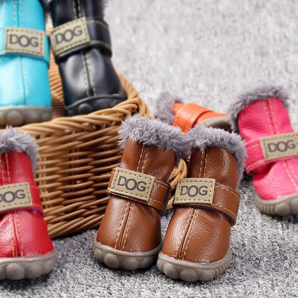 Bottes de neige imperméables pour animaux de compagnie, chaussures coordonnantes pour chien, peluche douce, PU, chaudes, mode, hiver, ensemble de 4 pièces