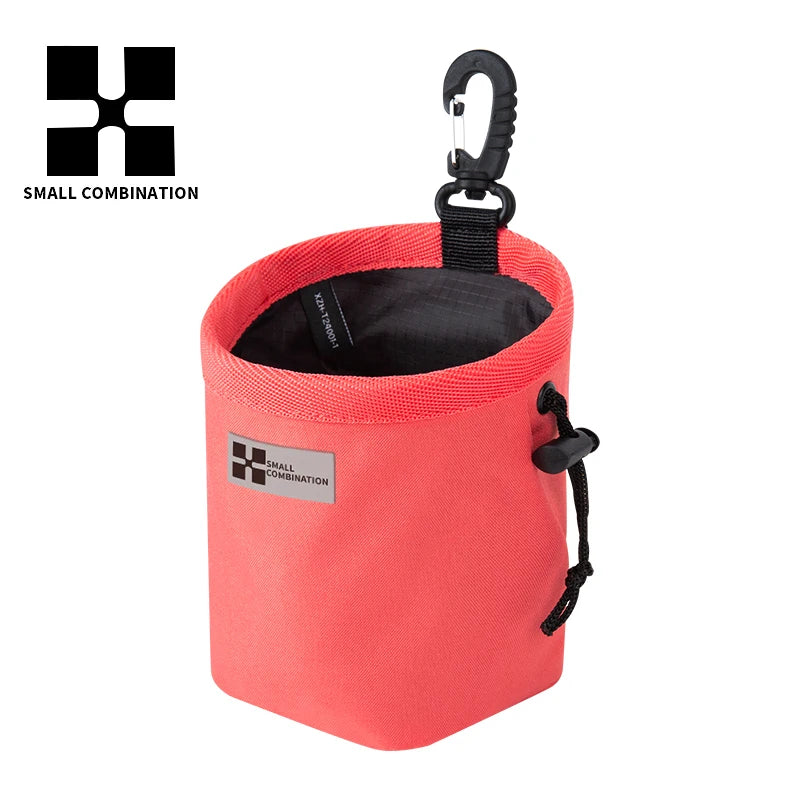 Petite sacoche portable pour friandises d'entraînement pour chien, sacoche pour friandises pour chiot à accrocher au laisse, sacoche de récompenses pour animaux de compagnie pour l'extérieur, sacoche de taille XZH-T24001-