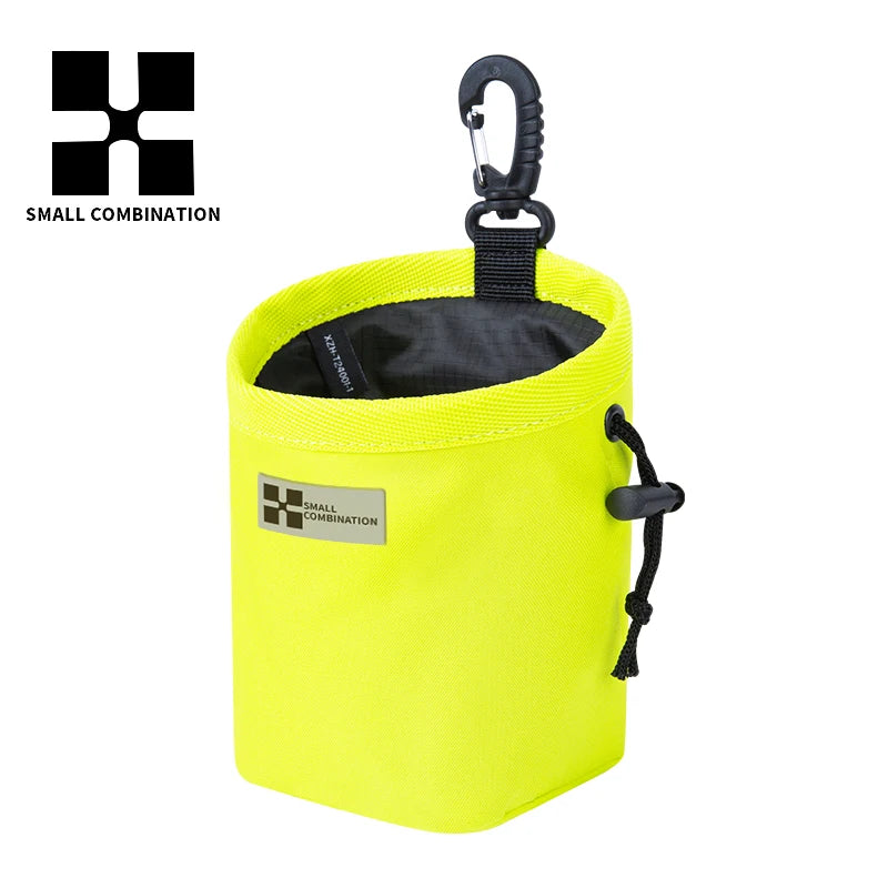 Petite sacoche portable pour friandises d'entraînement pour chien, sacoche pour friandises pour chiot à accrocher au laisse, sacoche de récompenses pour animaux de compagnie pour l'extérieur, sacoche de taille XZH-T24001-